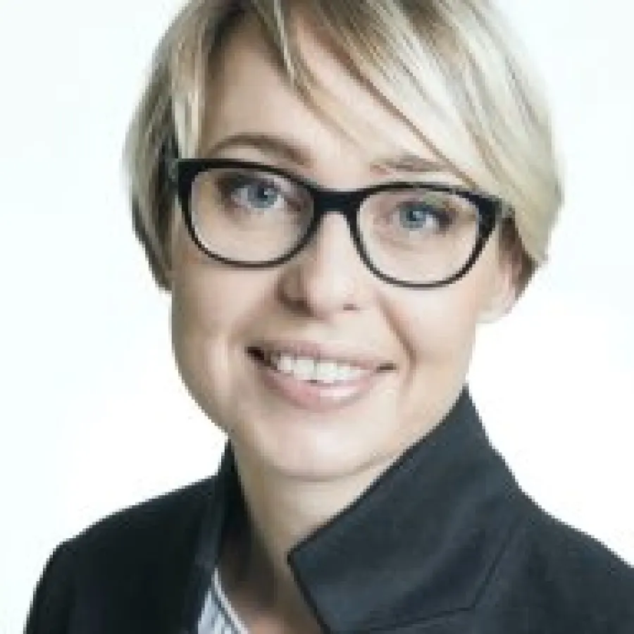 dr Magdalena Łużniak-Piecha