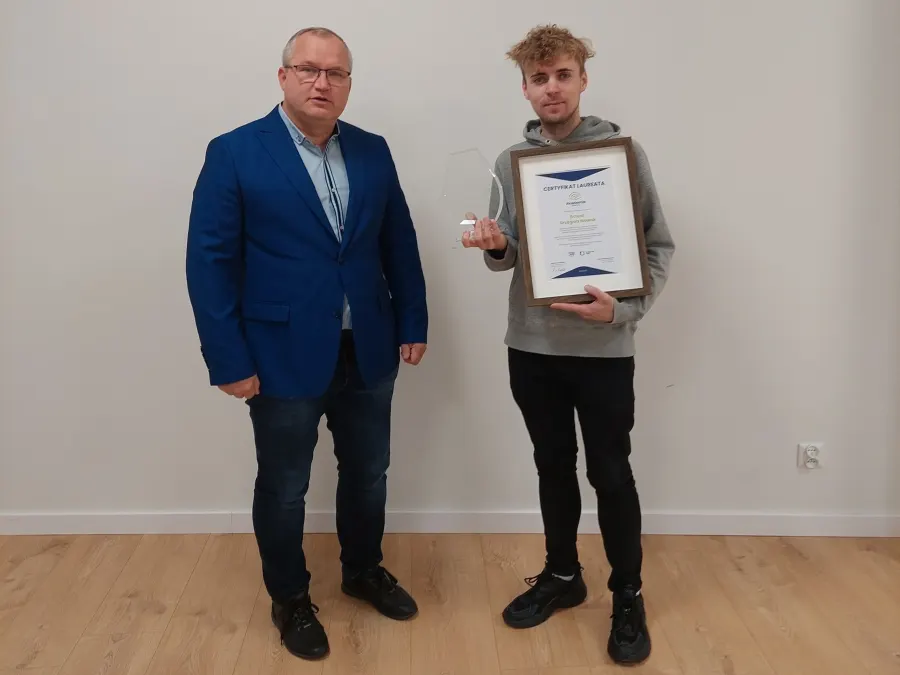 Ernest Grzegorz Nowak Ernest Grzegorz Nowak