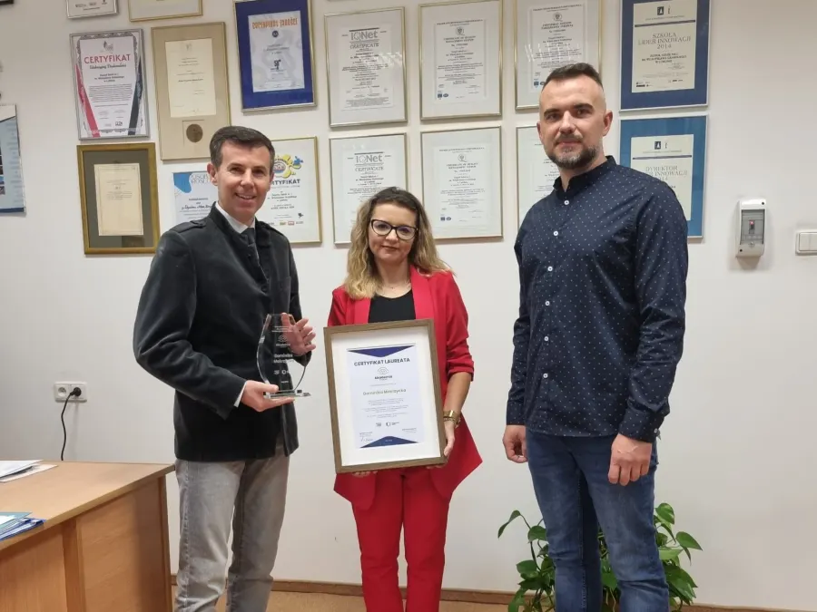 Dominika Mokrzycka Dominika Mokrzycka