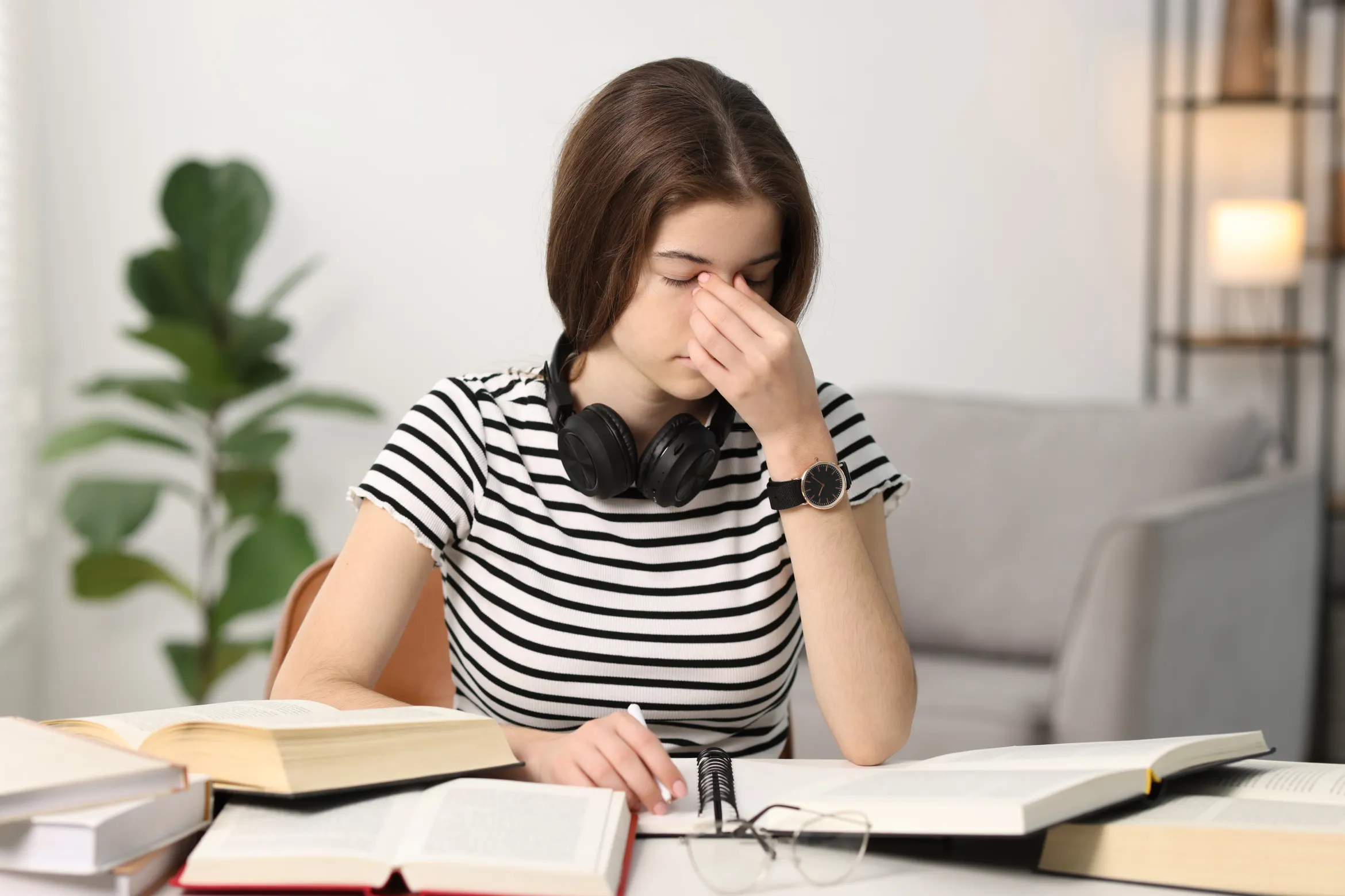 zmęczona dziewczynka