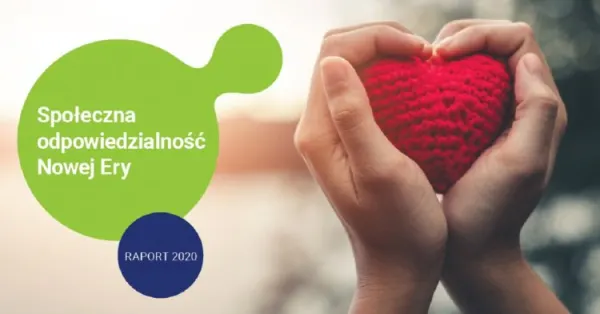 Zdjęcie rąk z napisem "Odpowiedzialność społeczna Nowej Ery, raport 2020".